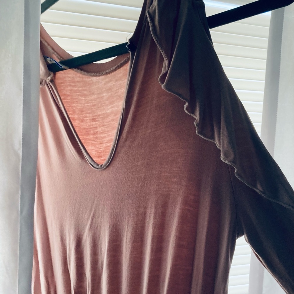 Cold Shoulder Blush Jumpsuit - Picture 5 of 6